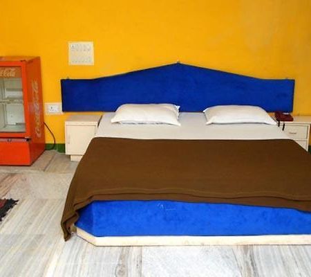 Hotel Sea View Diu Bagian luar foto